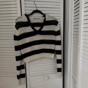 Zara Black and Cream V-Neck Sweater